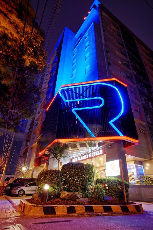 Red Planet Makati Avenue Manila Hotell Makati City Exteriör bild